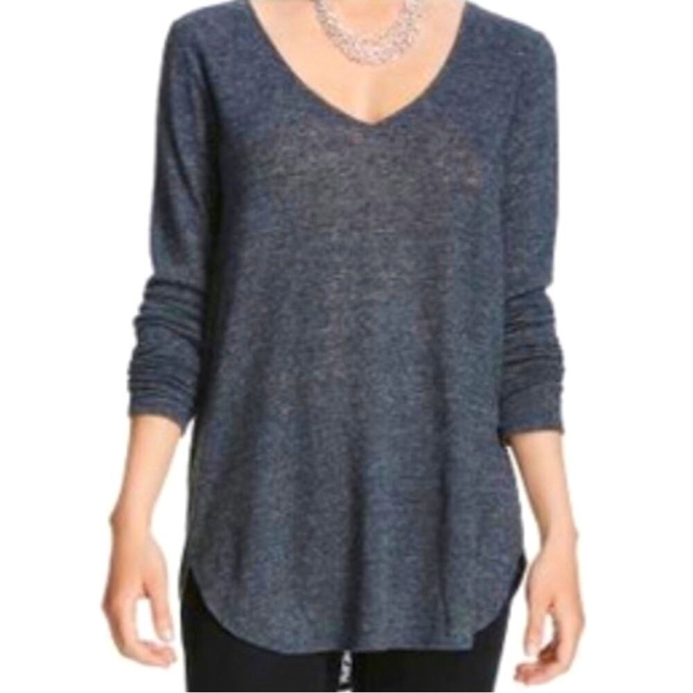 Mossimo Marled Gray Linen Blend Long Sleeves V-Neck Top, Size XS